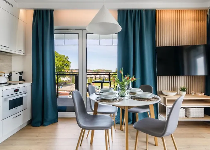 Port Krynica 16 - Premium W Centrum Krynicy Morskiej Z Bezposrednim Widokiem Na Port I Zalew Wislany